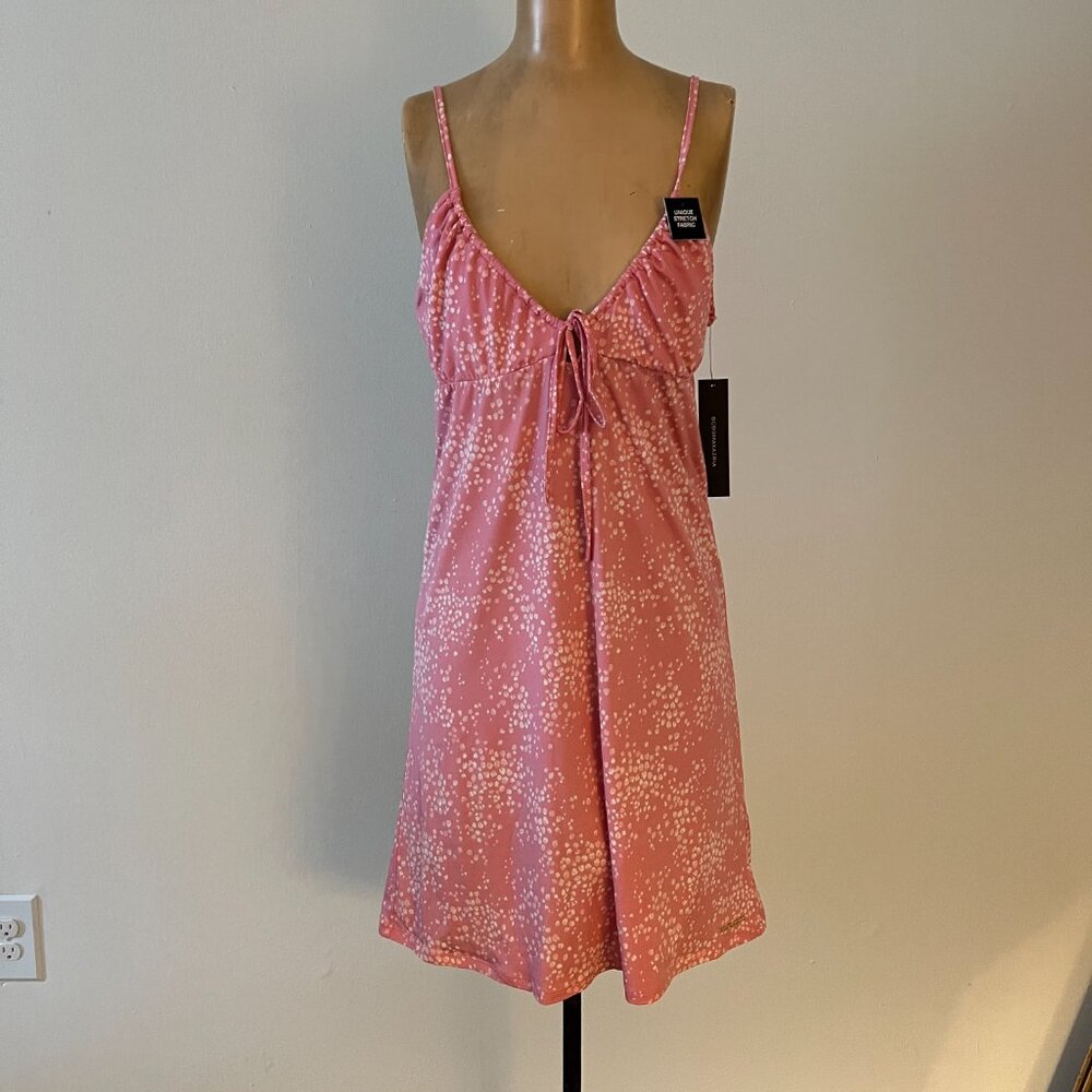 BCBGMAXAZRIA Nightgown in Pink - Size Medium - NWT - Unique Stretch Fabric